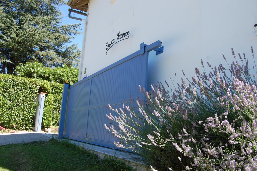 Douce France 82 Bed & Breakfast Saint-Nicolas-de-la-Grave Dış mekan fotoğraf